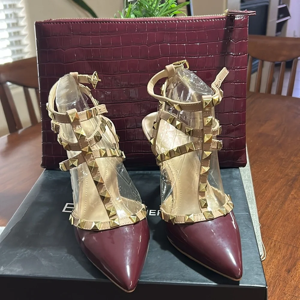 BCBGeneration Heels S-7 and Clutch - Picture 2 of 13